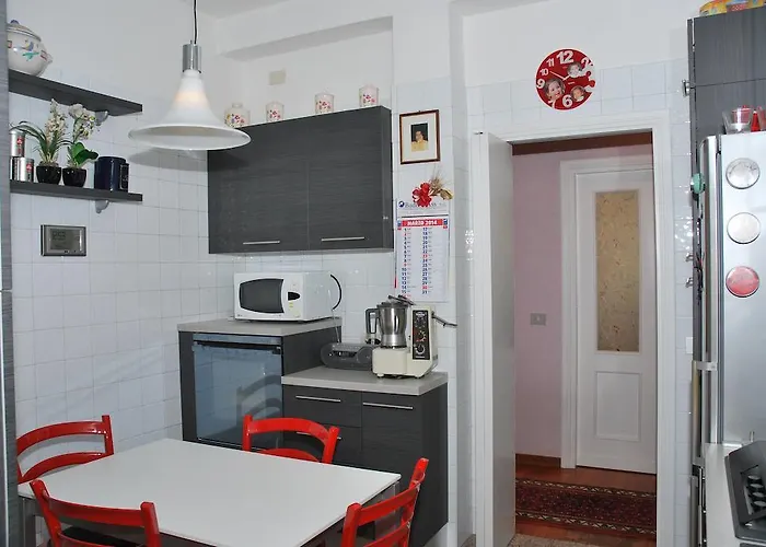 Oda ve Kahvaltı Attico Monteverde 4*